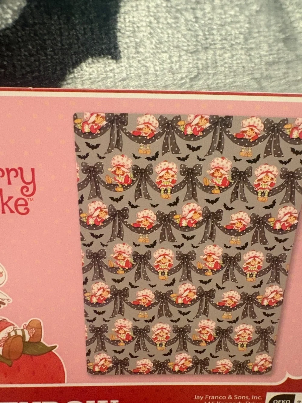 2026 Brand New Strawberry Shortcake Halloween Bows Bats Blanket